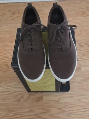 Wolf & Shepherd Cruise Leather Shoes 11.5 Brown Perfect Condition